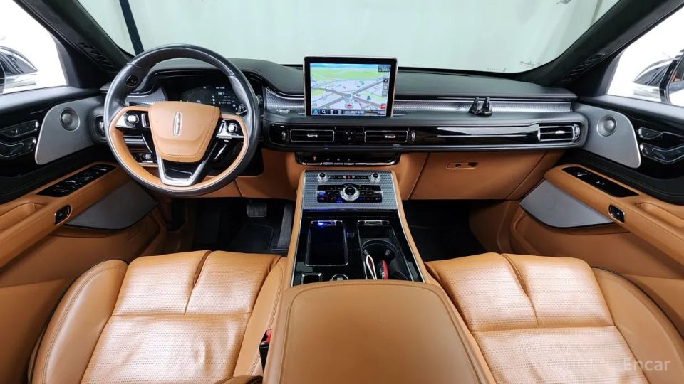 Lincoln Aviator