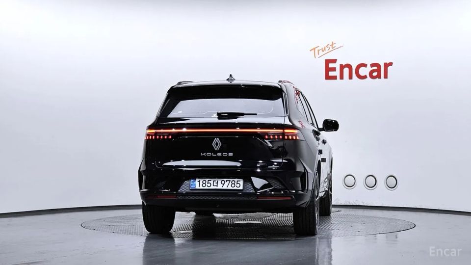 Renault-KoreaSamsung Grand Koleos