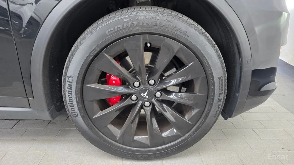 Tesla model-x