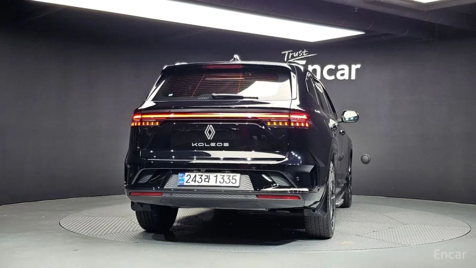 Renault-KoreaSamsung Grand Koleos