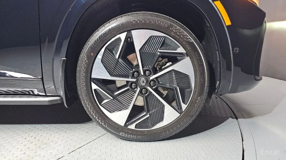 Renault-KoreaSamsung Grand Koleos