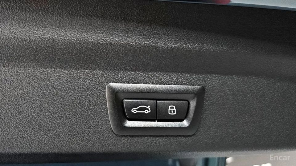 BMW IX2