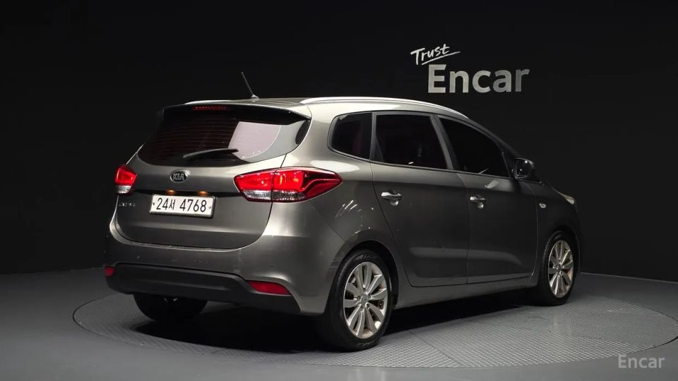 Kia Carens