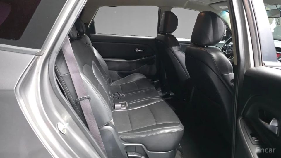 Kia Carens