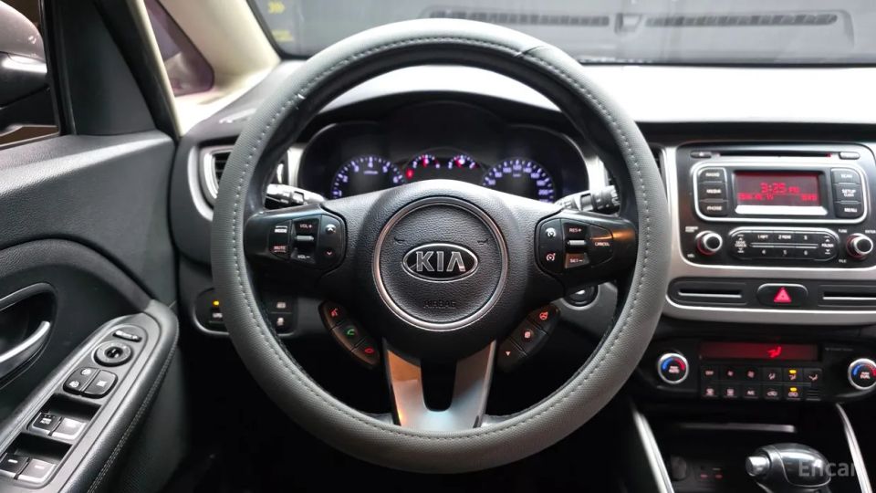 Kia Carens