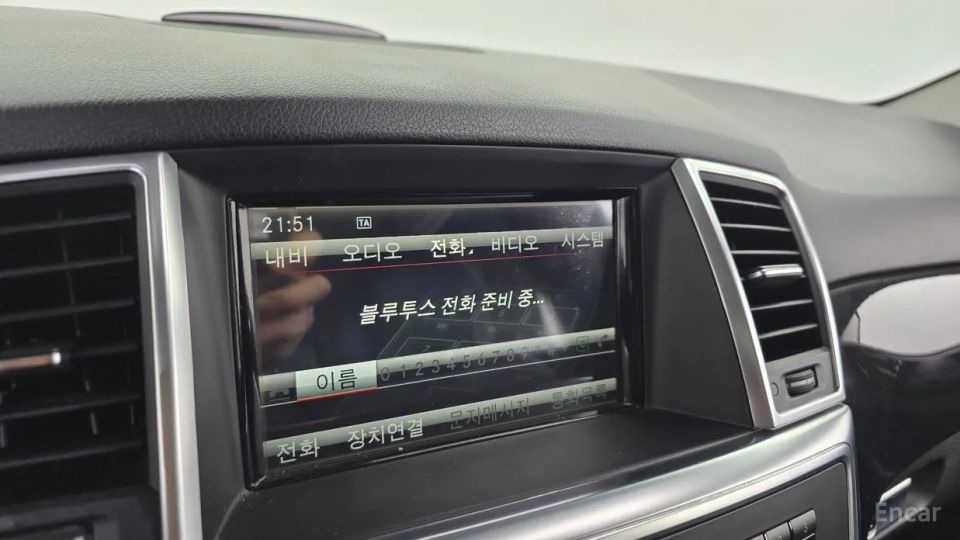Mercedes-Benz M-class
