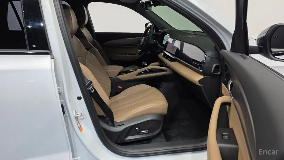Renault-KoreaSamsung Grand Koleos