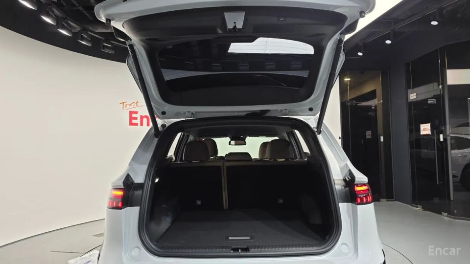 Renault-KoreaSamsung Grand Koleos