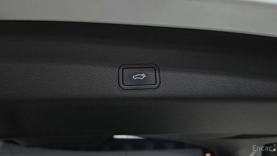 Renault-KoreaSamsung Grand Koleos