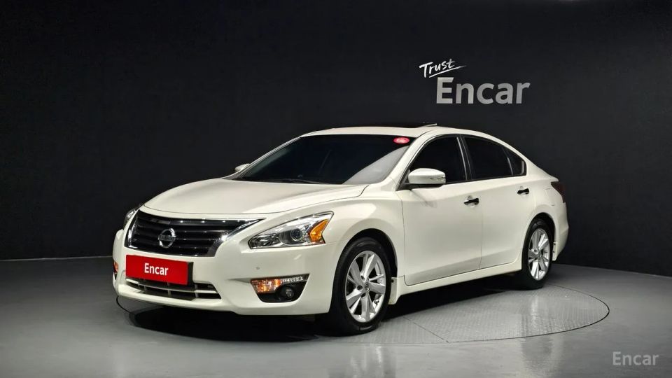 Nissan altima