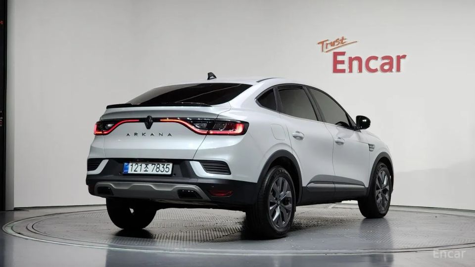 Renault-KoreaSamsung Arkana