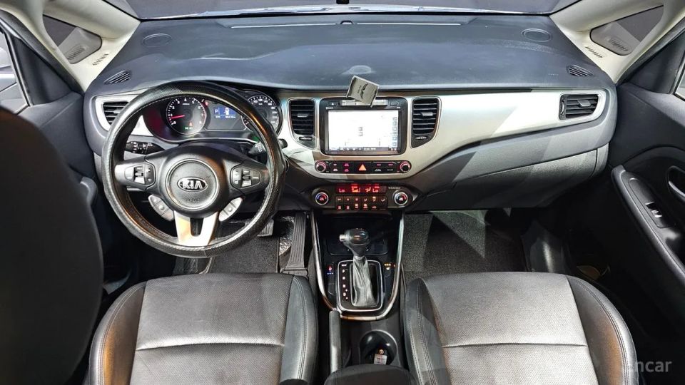 Kia Carens