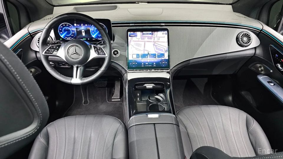 Mercedes-Benz EQE