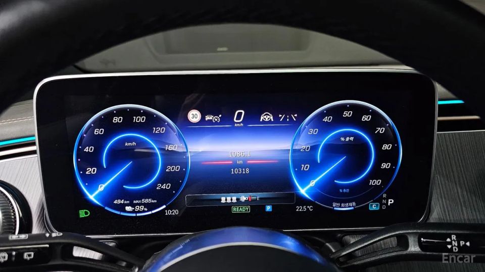 Mercedes-Benz EQE