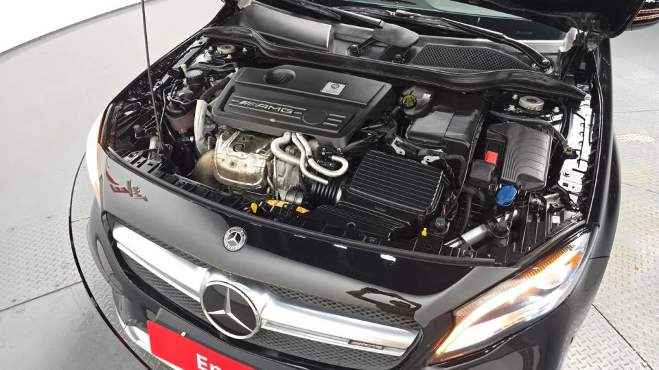 Mercedes-Benz GLA-Class