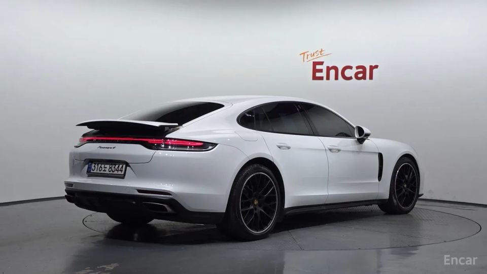 Porsche Panamera