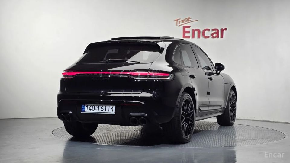 Porsche Macan
