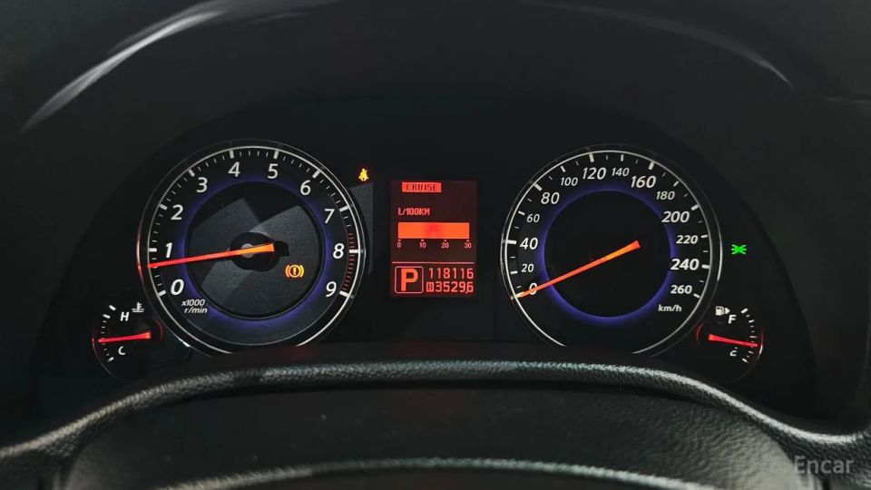 Infiniti G