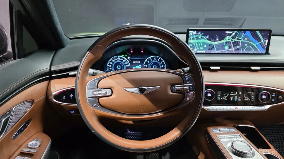 Genesis GV70
