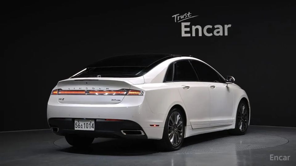 Lincoln MKZ