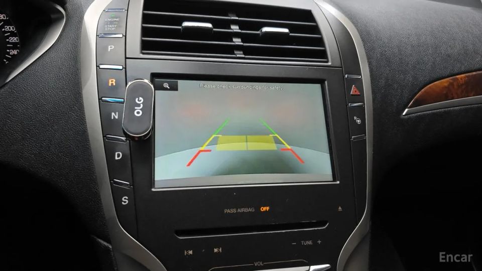 Lincoln MKZ