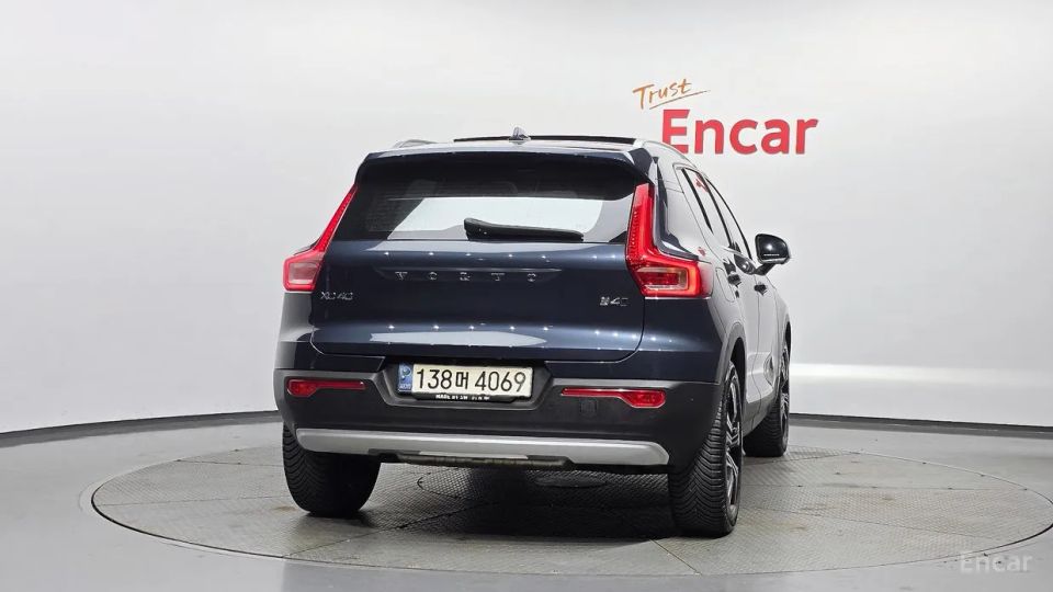 Volvo XC40