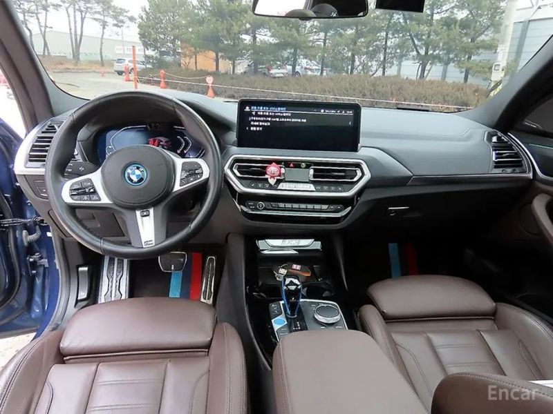 BMW ix3