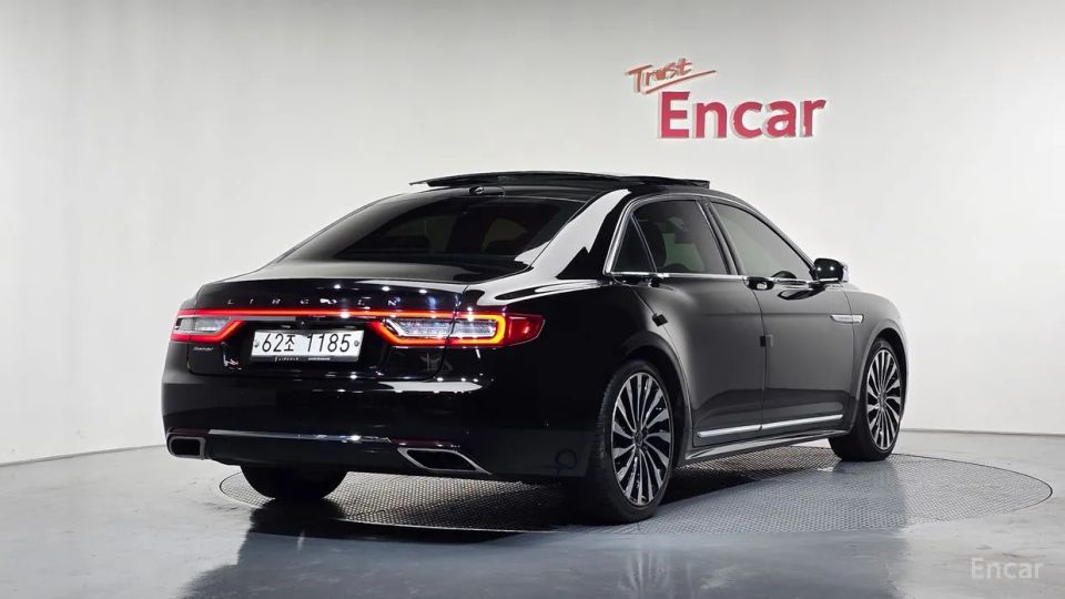 Lincoln Continental