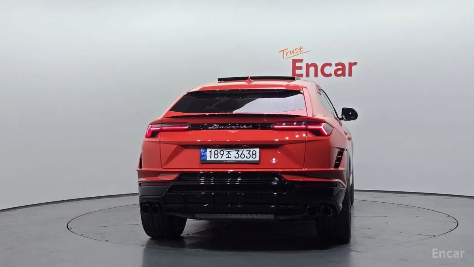 Lamborghini urus