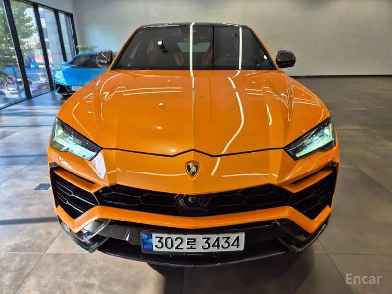 Lamborghini urus