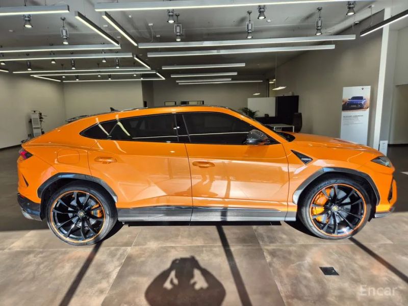 Lamborghini urus