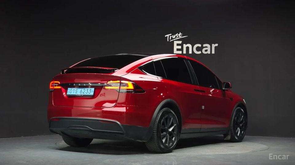 Tesla model-x