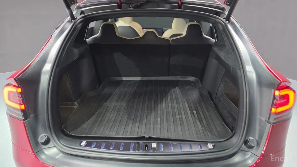 Tesla model-x