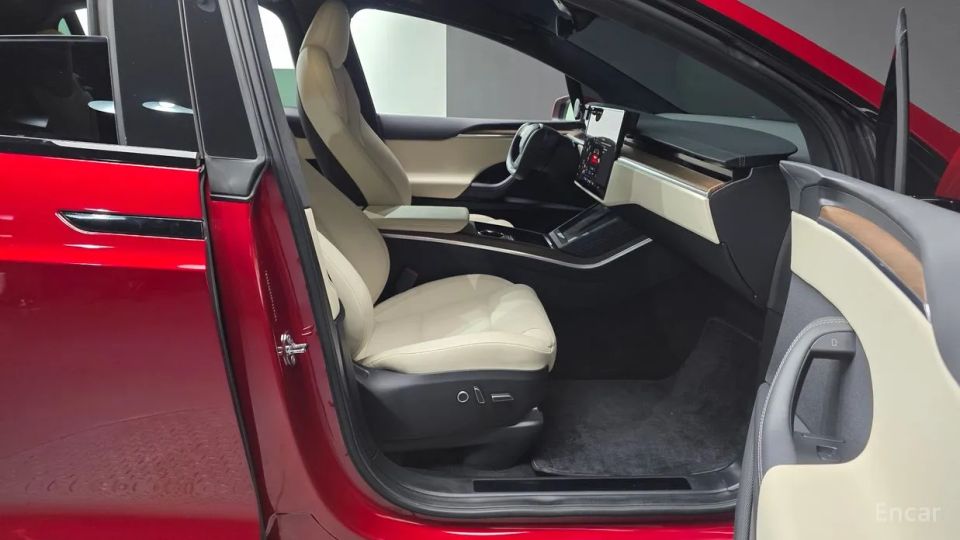 Tesla model-x