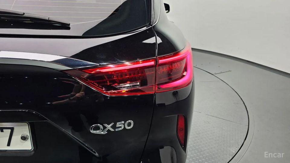 Infiniti QX50