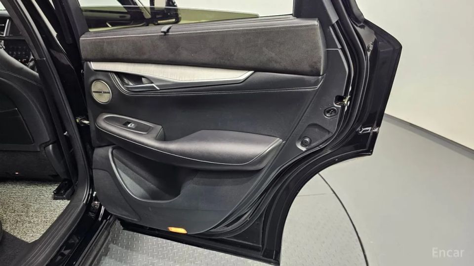 Infiniti QX50