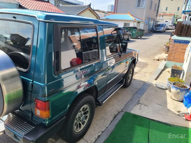 Hyundai Galloper