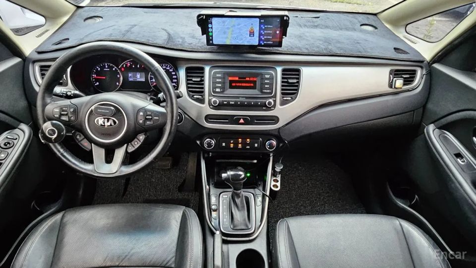Kia Carens
