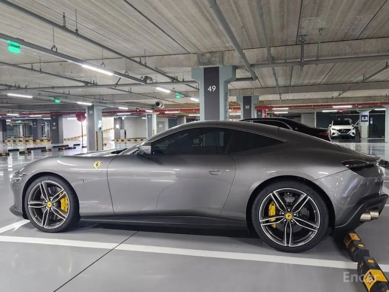 Ferrari Roma