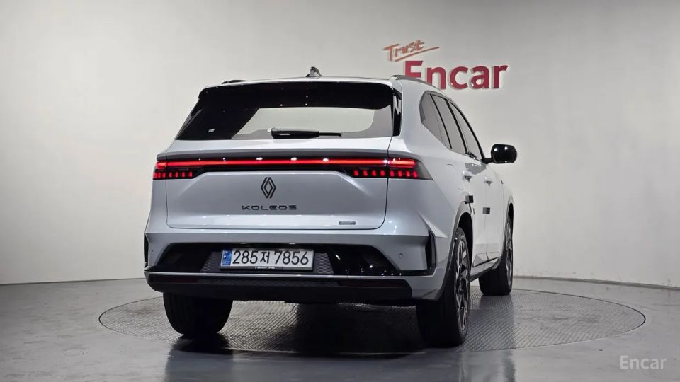 Renault-KoreaSamsung Grand Koleos