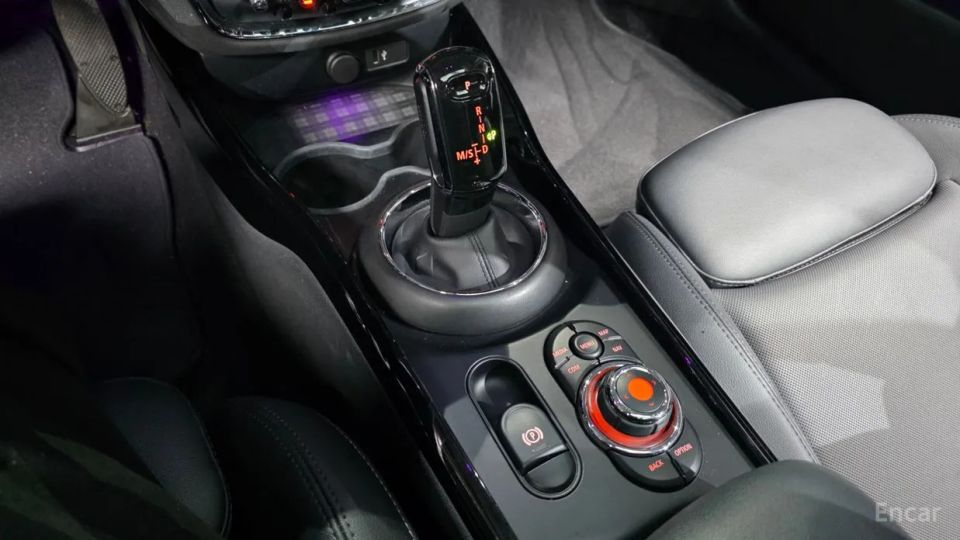 Mini clubman