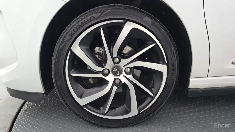 Citroen-DS DS3