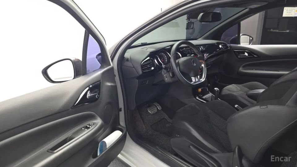 Citroen-DS DS3