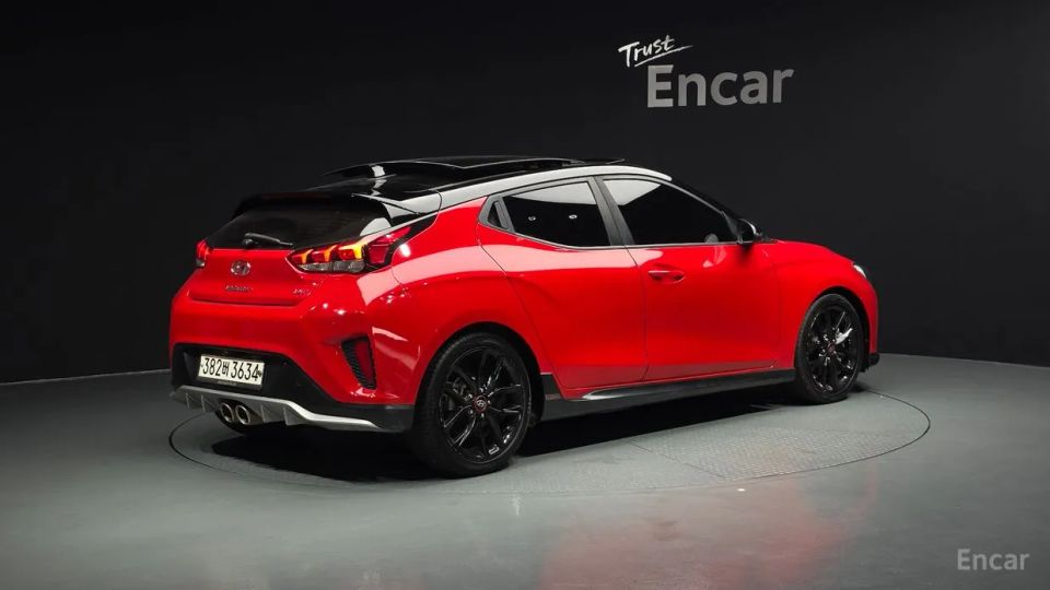 Hyundai Veloster