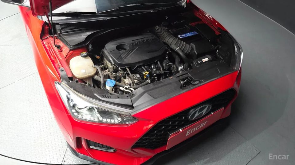 Hyundai Veloster