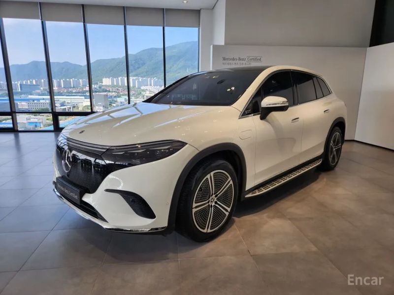 Mercedes-Benz EQS