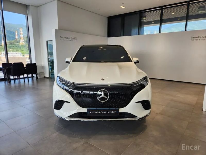 Mercedes-Benz EQS
