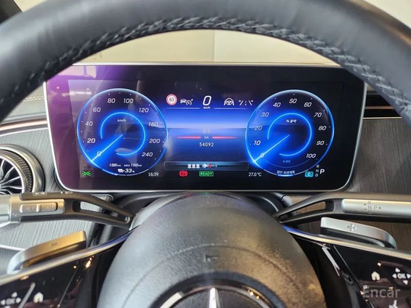Mercedes-Benz EQS