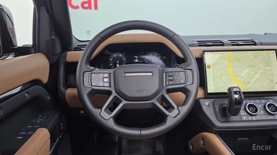 Land Rover Defender