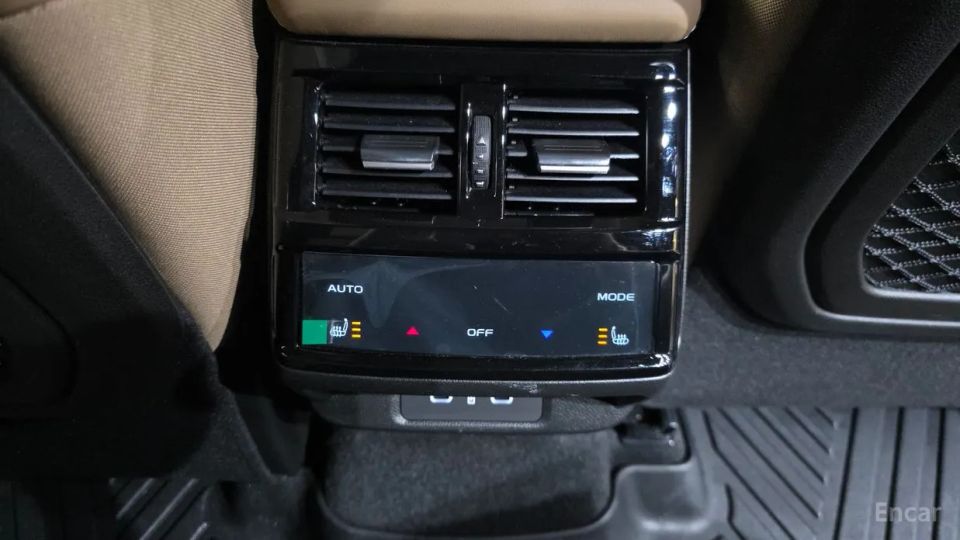 Renault-KoreaSamsung Grand Koleos